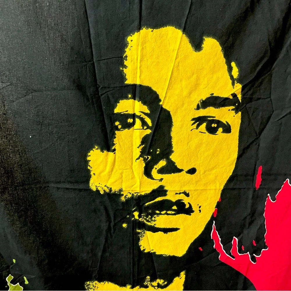 Vintage Bob Marley ONE LOVE Wall Tapestry 54 in x 80 in Red Green Yellow Black